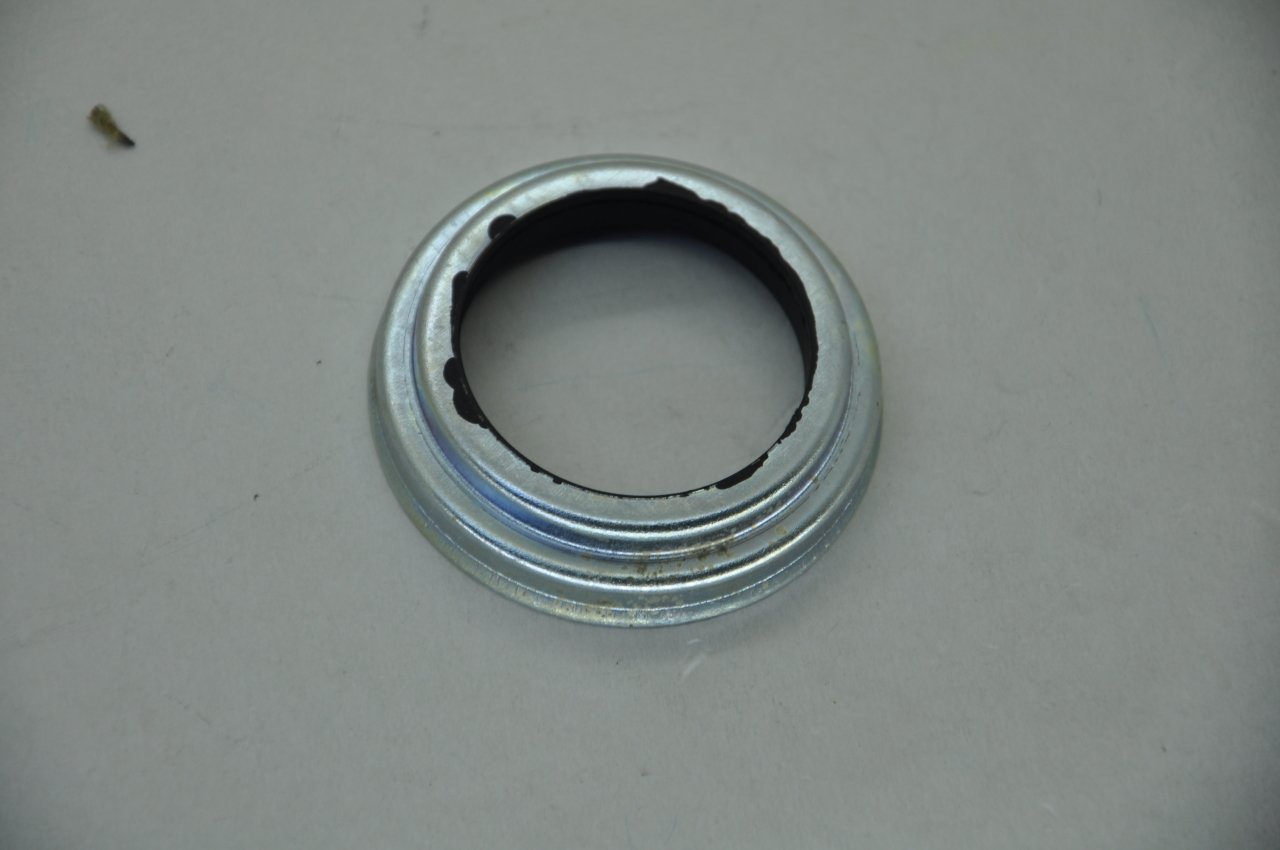 Aks Ön Keçe İç Uno