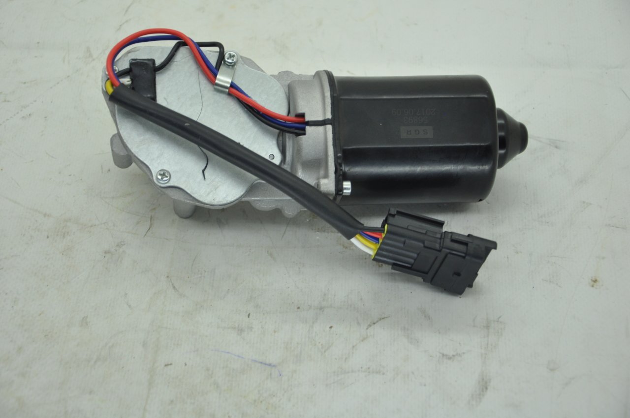 Silecek Motoru Ön Trafic