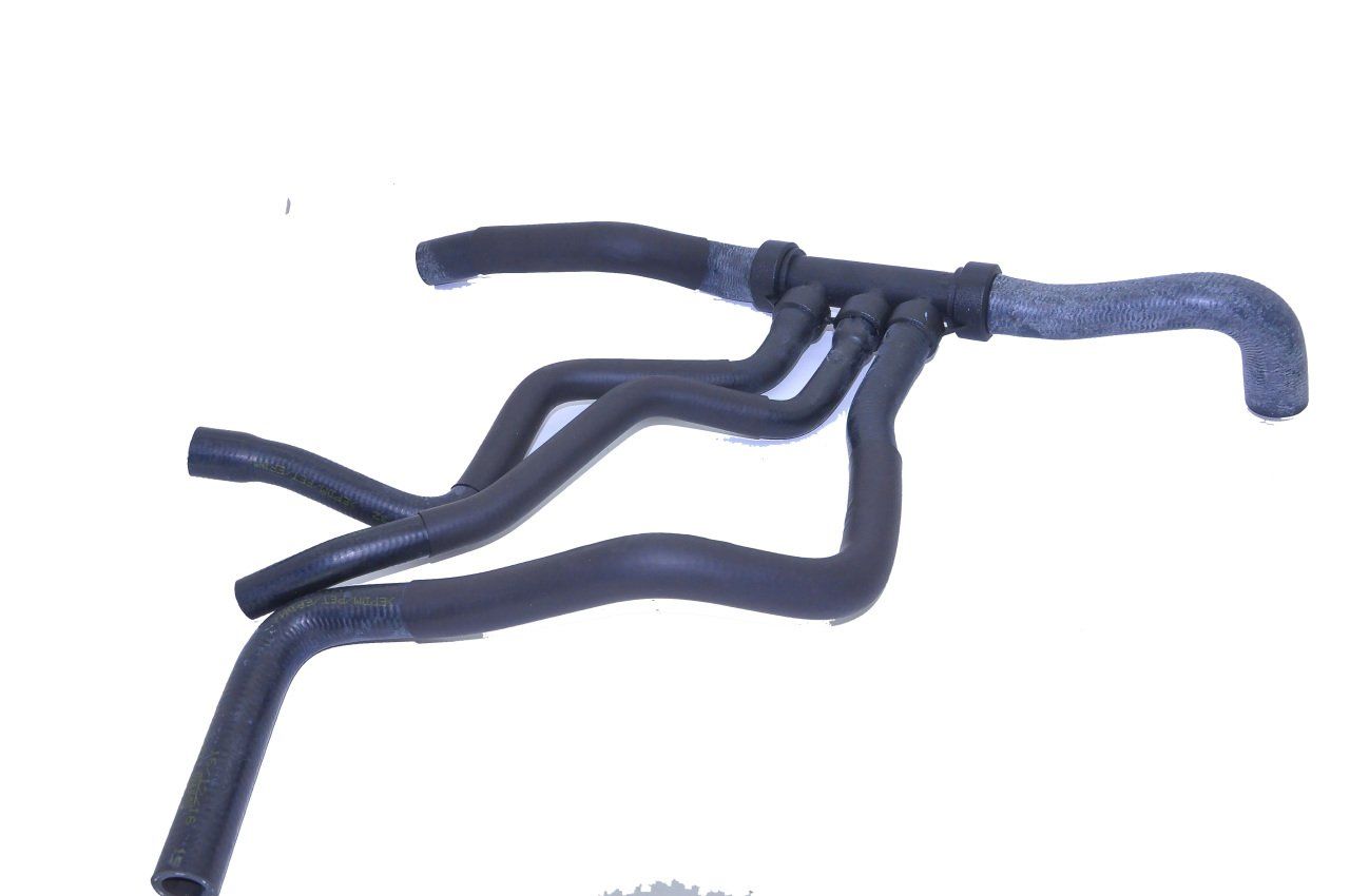 Radyatör Alt Hortumu 1.9 Laguna