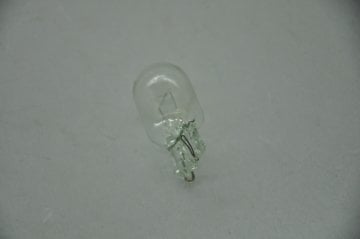 Gündüz Far Ampulu 21 W (Tekli)