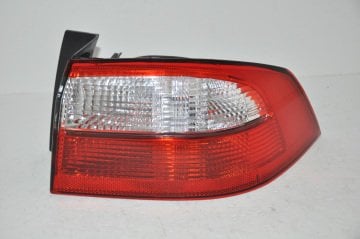 Stop Lambası Dış Sağ Laguna II 2001-2007 Arası