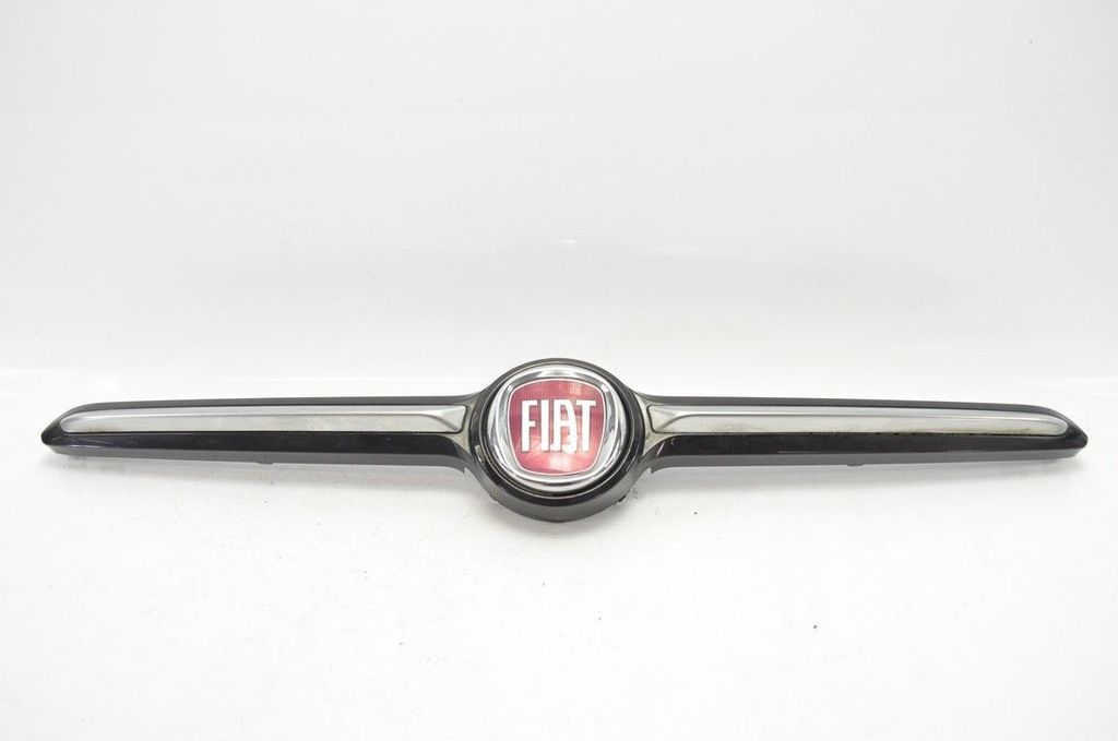 Ön Panjur Fıat 500X