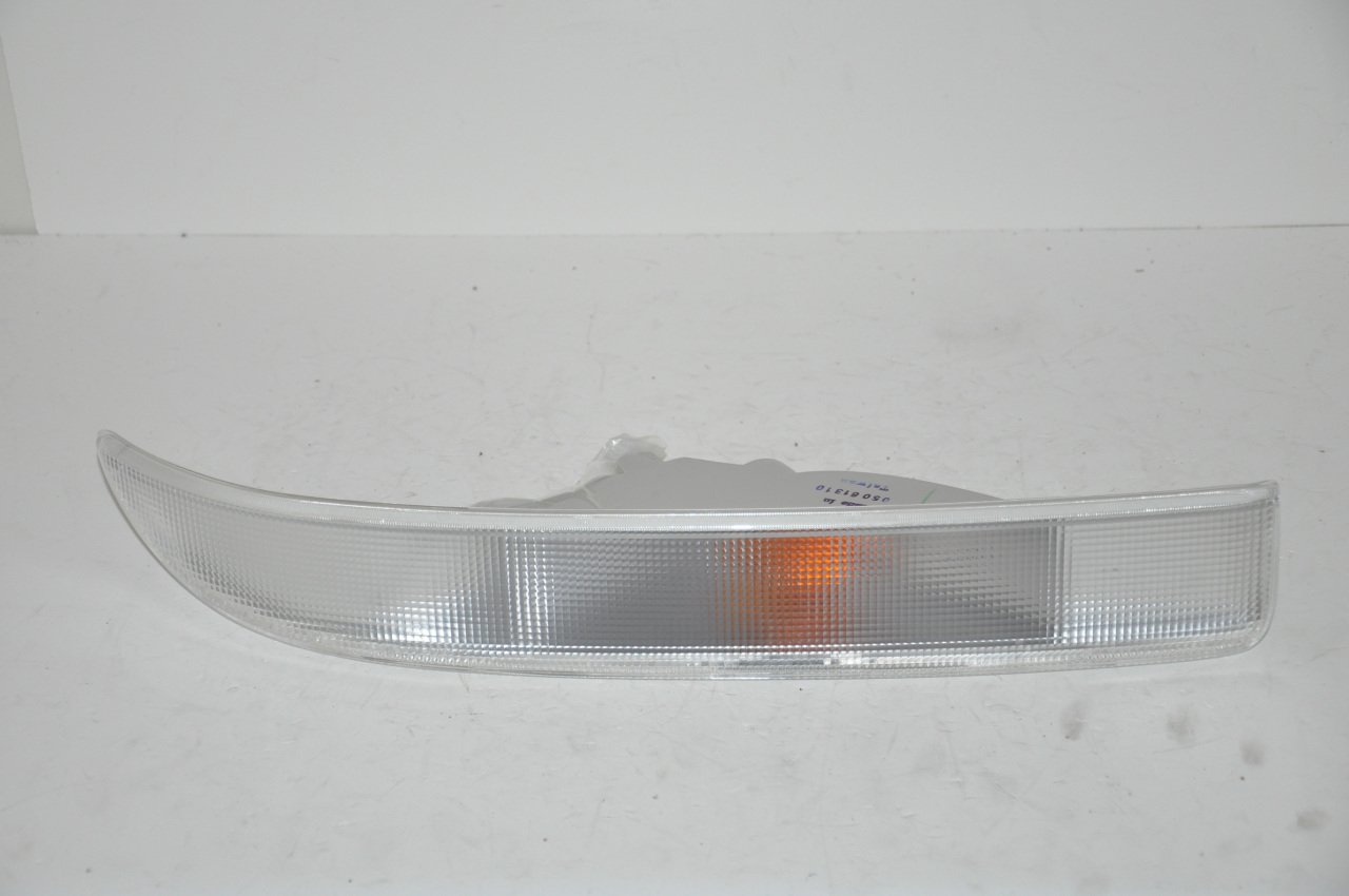 Sinyal Lambası Ön Sağ Master 1998-2004 Arası (Beyaz)