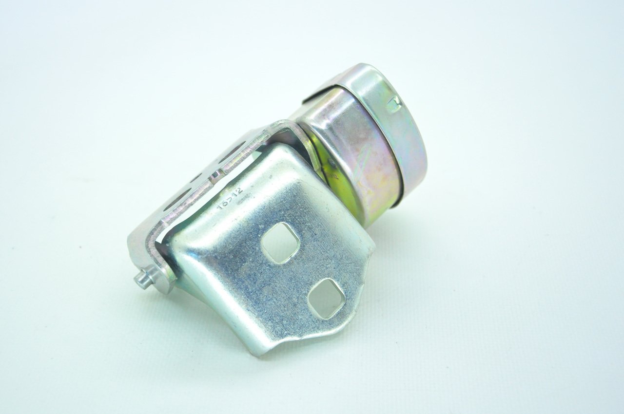 Kapı Menteşesi Alt Ön Sol Megane II (Siyah Boyalı)