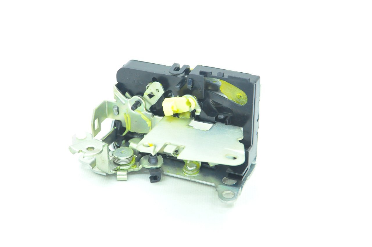 Kapı Kilidi Arka Sol Clio-Megane 1995-2002 Arası-Dacıa Sandero (Motorsuz)