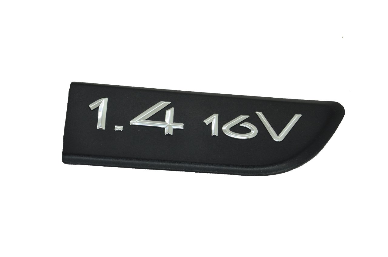 Çamurluk Yazısı Ön Sağ Megane II (1.4 16 Valf Siyah)