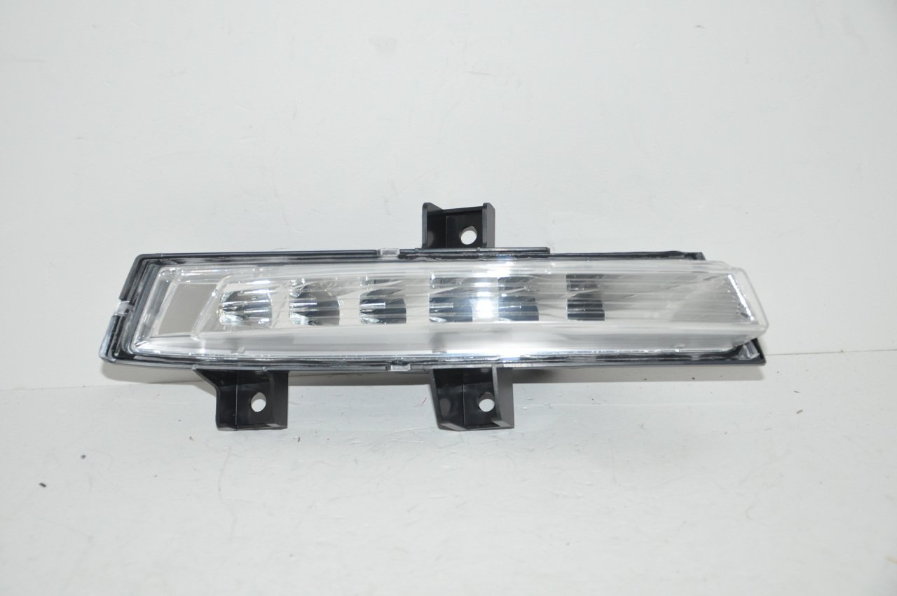 Gündüz Farı Sağ Clio IV (Farklı Tip)