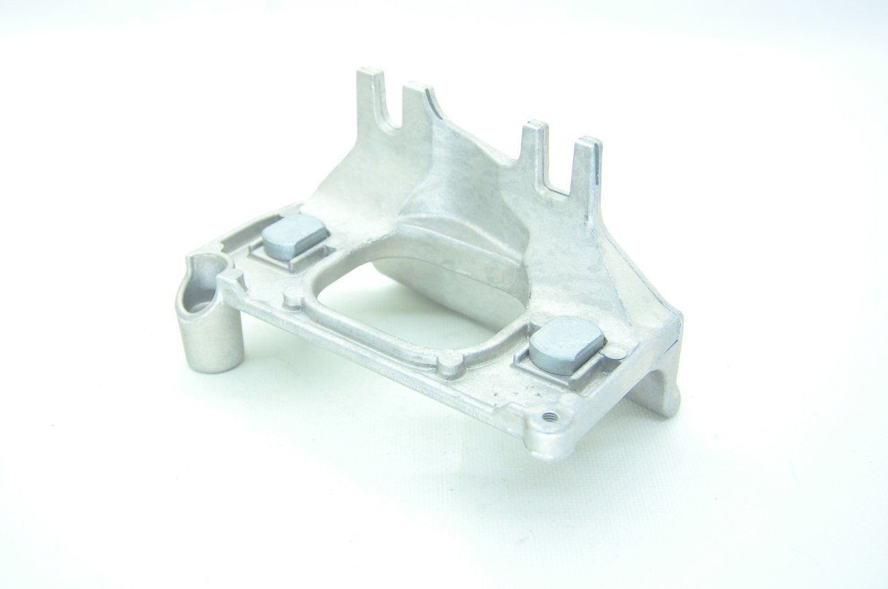 Şanzıman Takoz Bağlantı Suportu Sol Clio IV