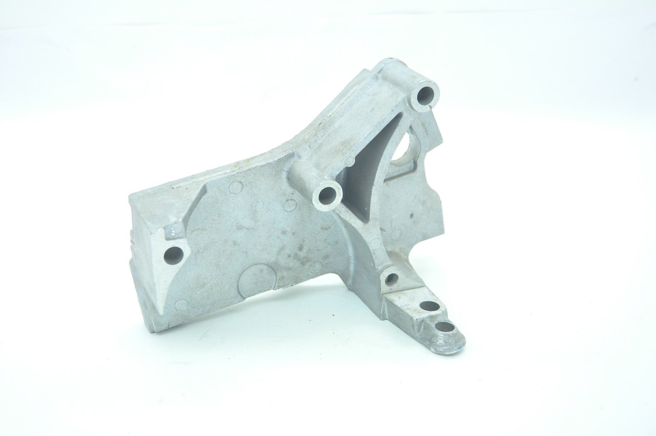 Silindir Kapak Ön Parça 1.5 Fluence-Megane III