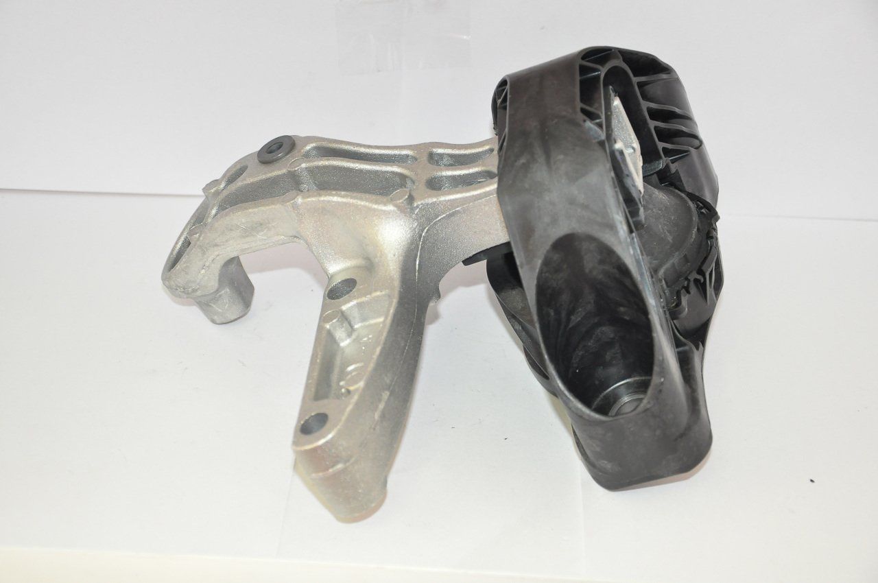 Motor Takozu Sağ Megane IV-Talısman