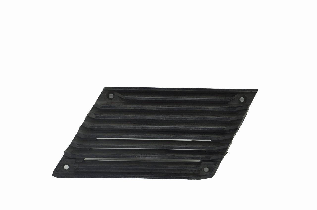 Çamurluk Dış Havalandırma Arka Sağ Kartal 1985-1987 Arası