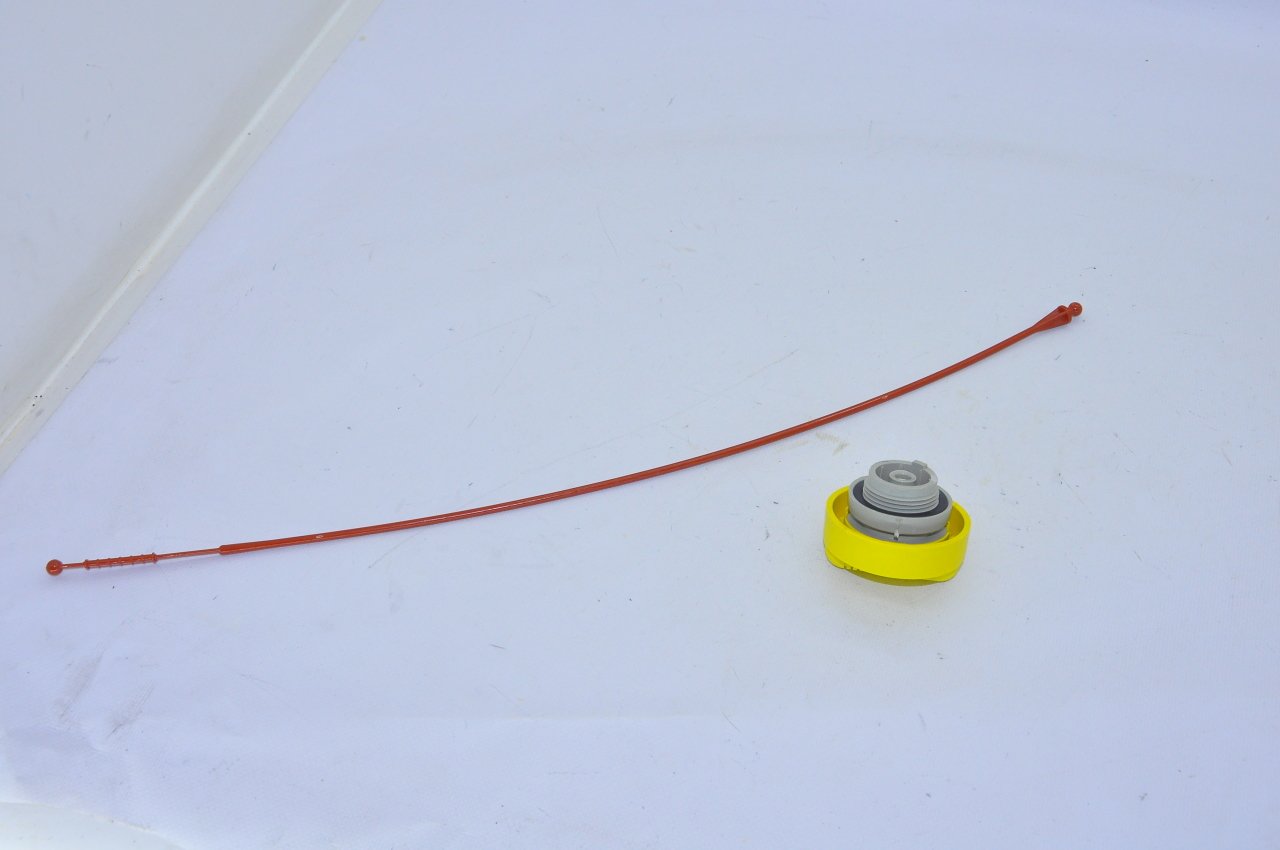 Yağ Çubuğu+Kapak 1.9 Trafic