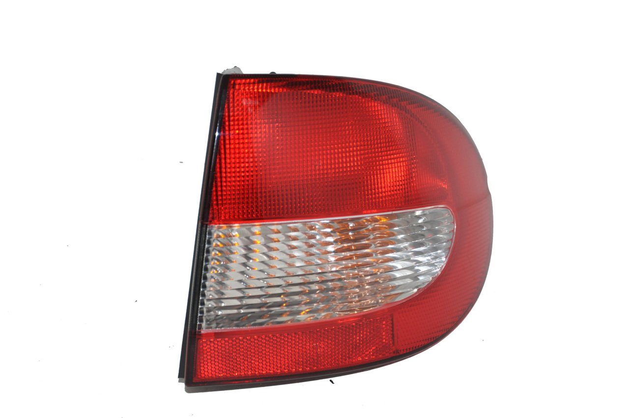 Stop Lambası Sağ Dış Megane 1999-2002 Arası