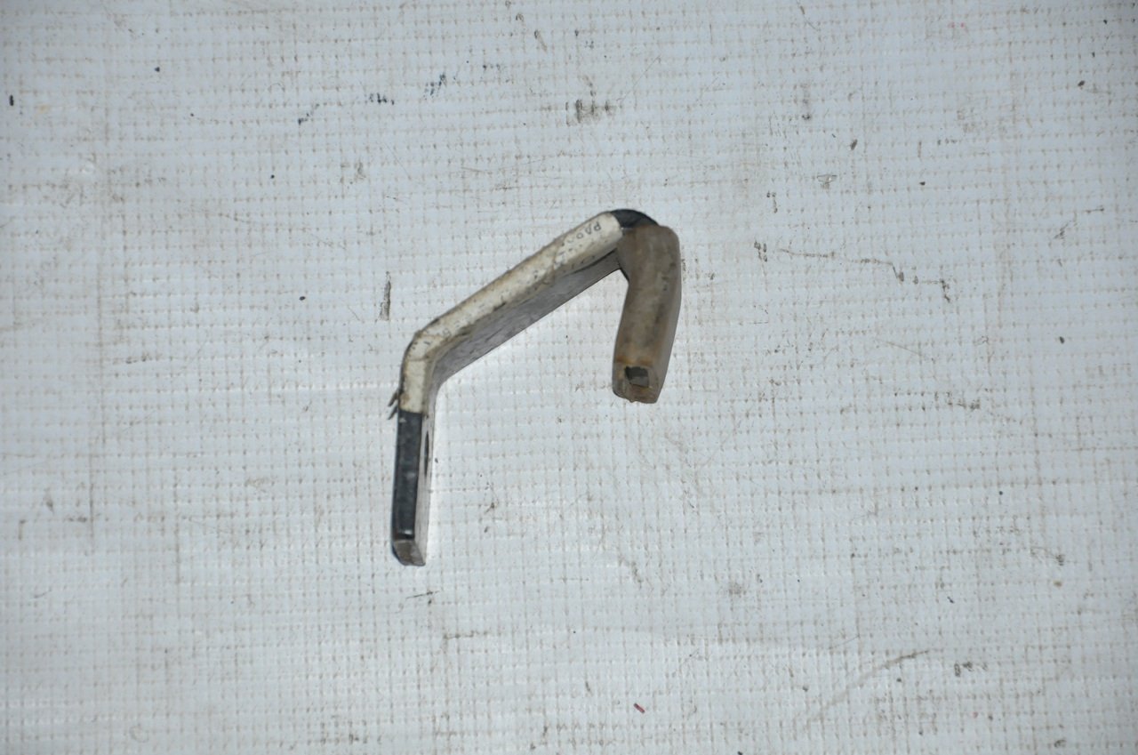 Tampon Arka Yan Demiri R12 Toros Sw