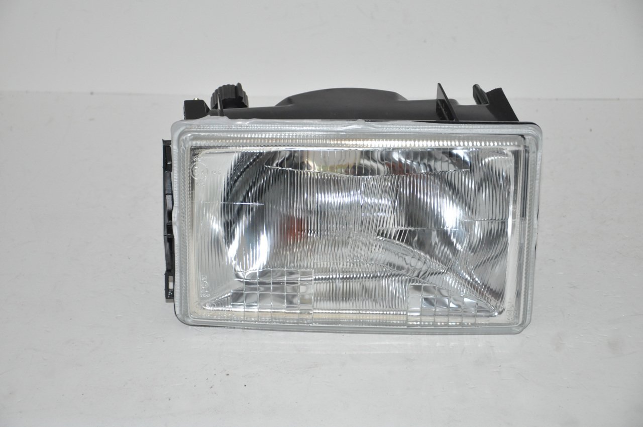 Far Sağ R9 1985-1993 Arası