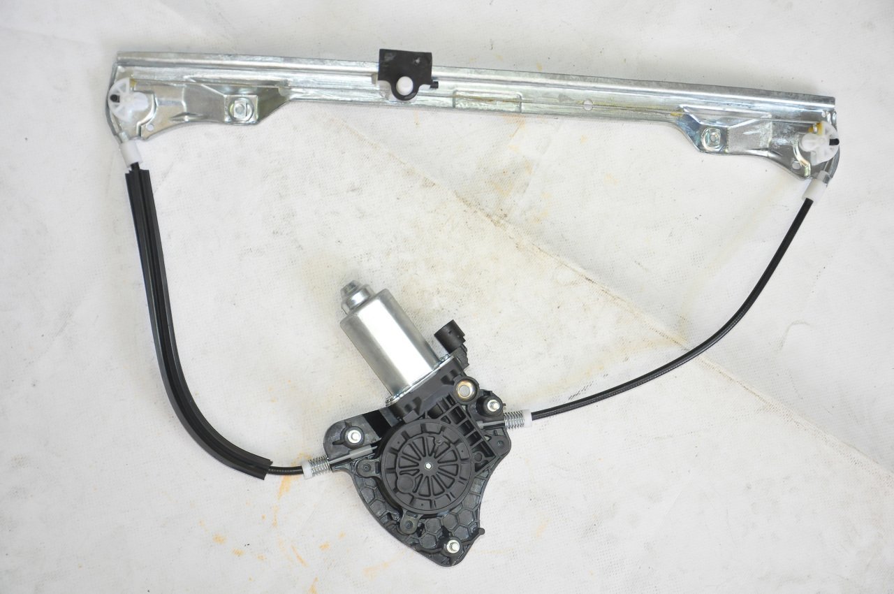 Cam Krikosu Ön Sağ Clio 1998-2008 Arası (Elektirikli)