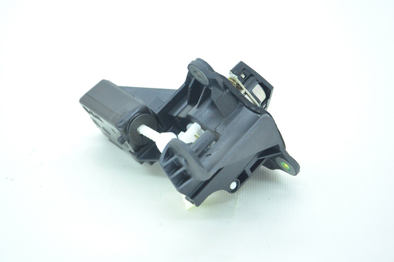 Bagaj Kilidi Dış Clio Symbol 2006-2012 Arası