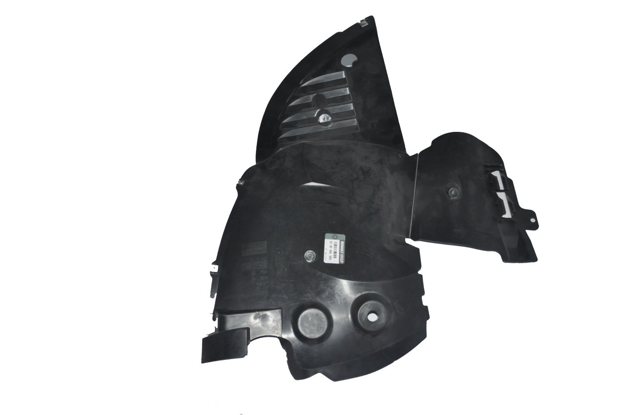 Çamurluk Davlumbazı Sol Önün Önü Kango 1997-2007 Arası