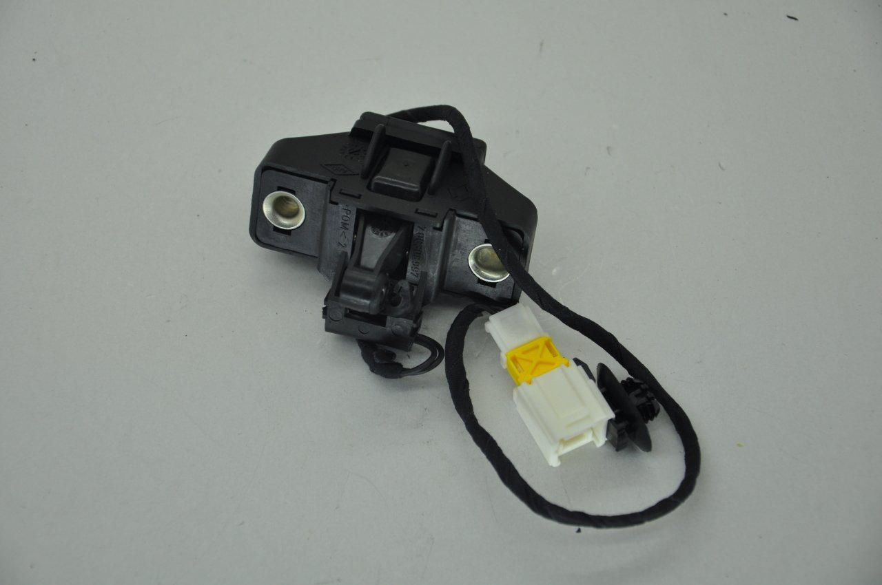 Bagaj Kilidi İç Üst Clio Hb 1998-2006 Arası