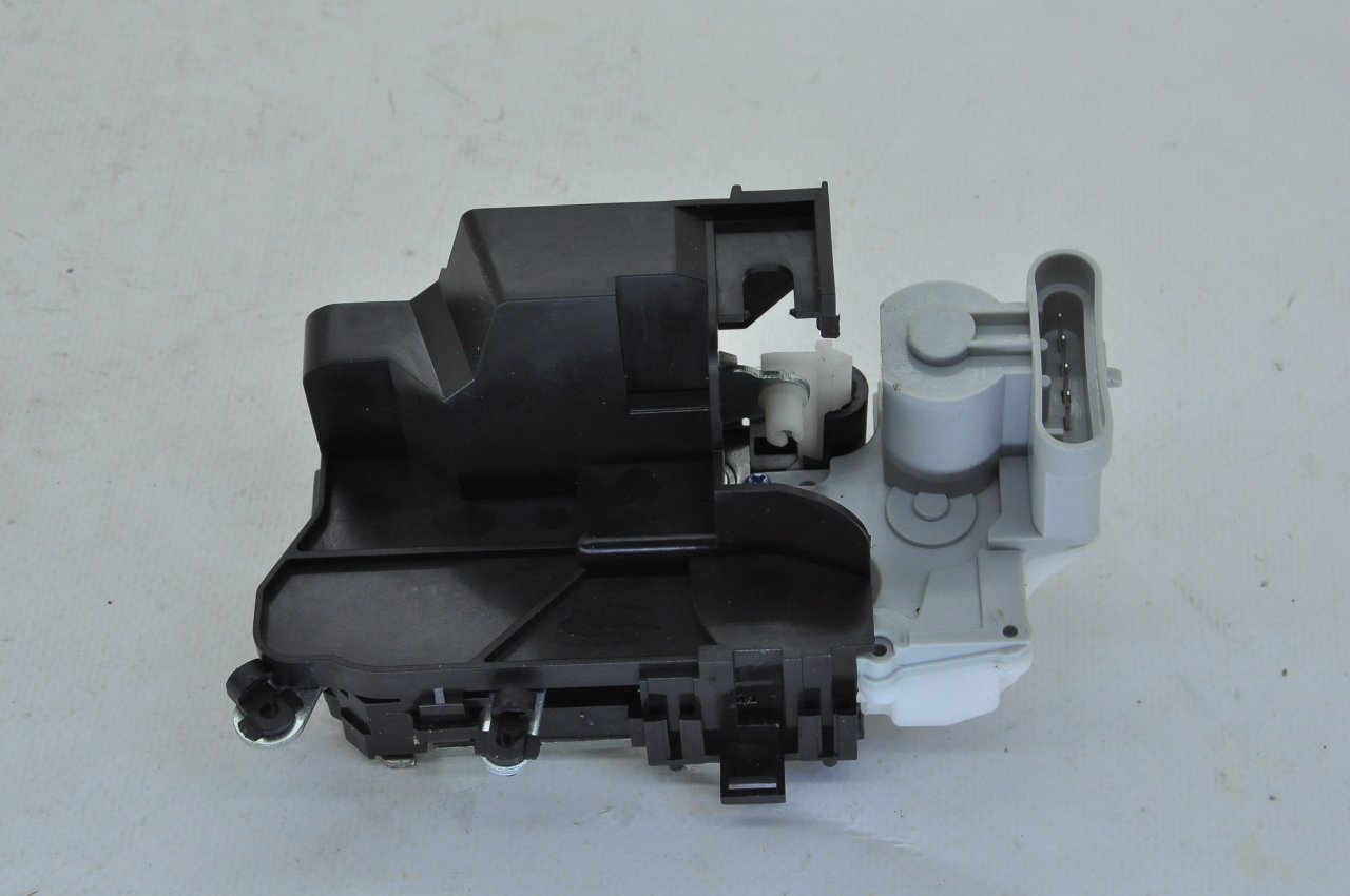 Sürgülü Kapı Kilidi Sağ Doblo 2001-2010 Arası (Ele