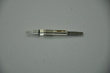 Isıtma Bujisi (Adet) 1.5 Clio-Kango-Megane II-1.9 Trafic F9Q