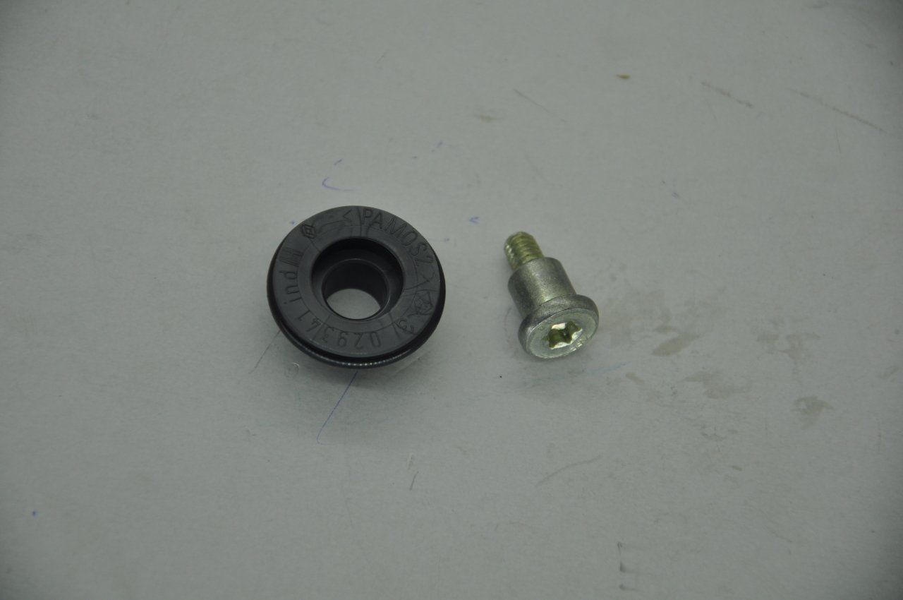 Sürgülü Yan Kapı Makarası Üst Kango 1997-2007 Arası-Dacıa Dokker