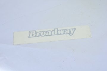Broadway Yazı Ym (Açık Renk)