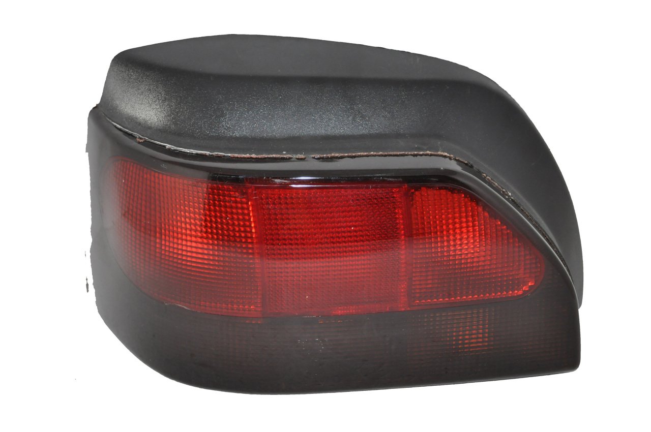 Stop Lambası Sol Clio Hb 1996-1998 Arası