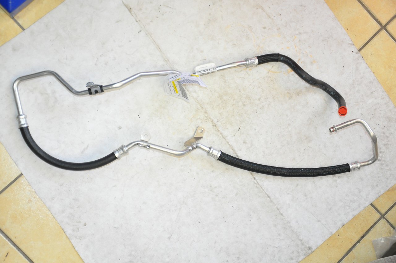 Hidrolik Direksiyon Soğutma Borusu Master 2011 Sonrası (Depodan Pompaya Gelen)