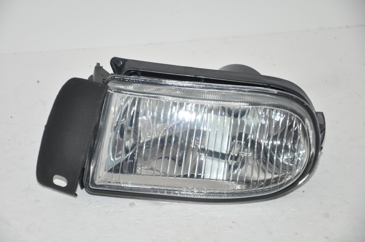Sis Farı Sağ R19-Megane-R9 1997-2000 Arası (Oval)