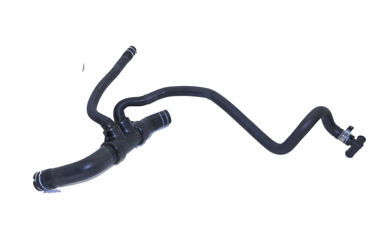 İntercool Hortumu 1.3 Grande Punto Evo Euro 5 (Sol Alttan Çıkış)