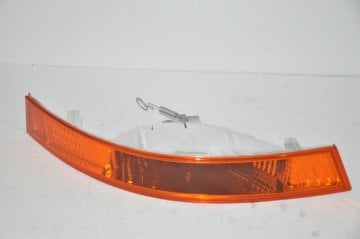 Sinyal Lambası Ön Sağ Master 2004-2011 Arası (Sarı)