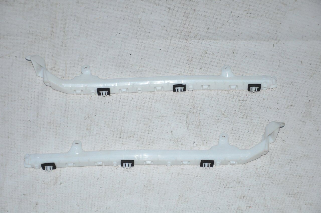 Tampon Arka Yan Ayak Tk. Megane IV Sedan