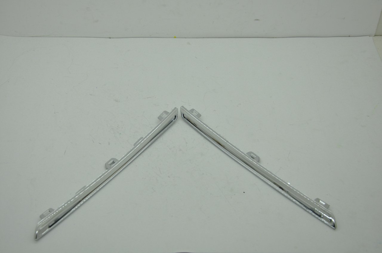 Panjur Ön Üst Nikelajı Megane IV (2 Çizgili)