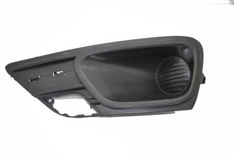 Sis Farı Çerçevesi Sağ (Sissiz) Linea 2012 Sonrası