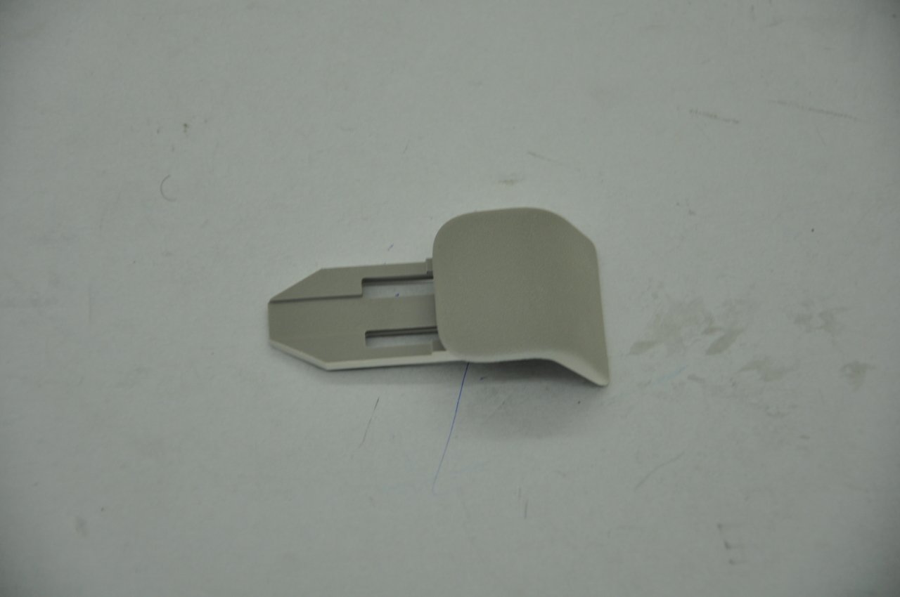 Tavan Döşeme Agrafı Arka Megane II ***