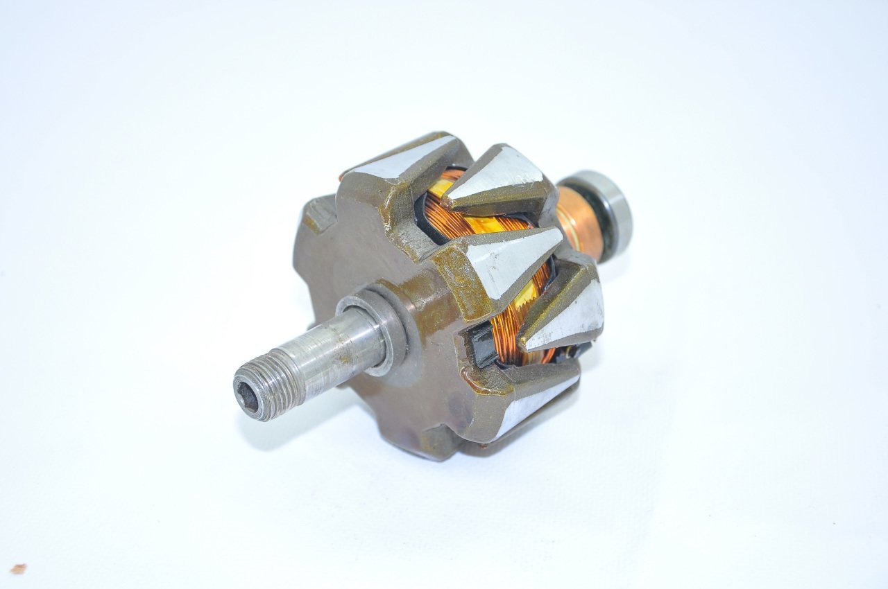 Alternatör Rotoru R9-R19 Enjeksiyonlu