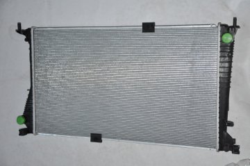 Radyatör Su 2.0 Trafic M9R