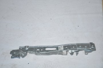 Çamurluk Bağlantı Sacı Ön Sol Megane II