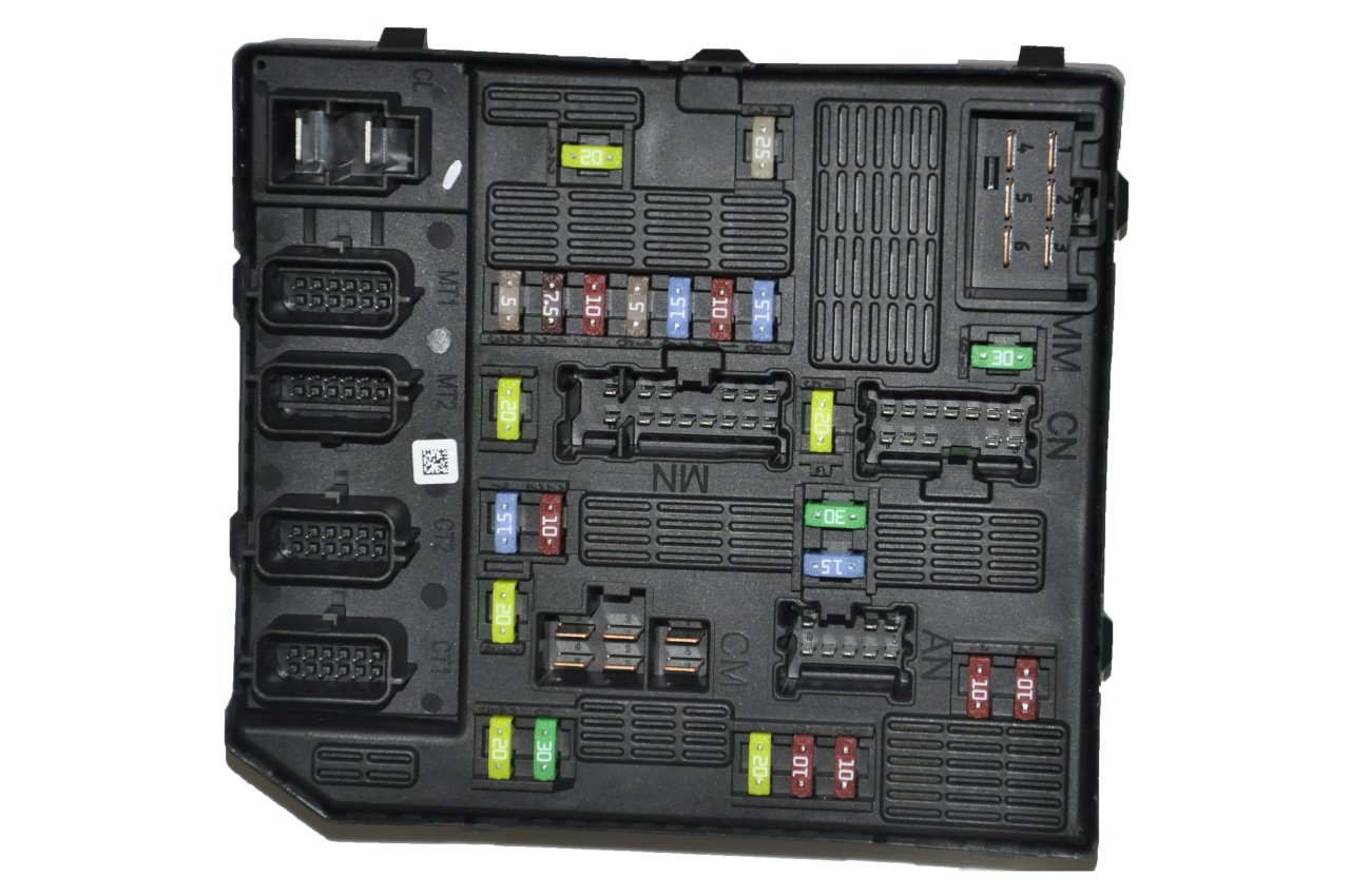 Sigorta Kutusu Fluence-Megane III