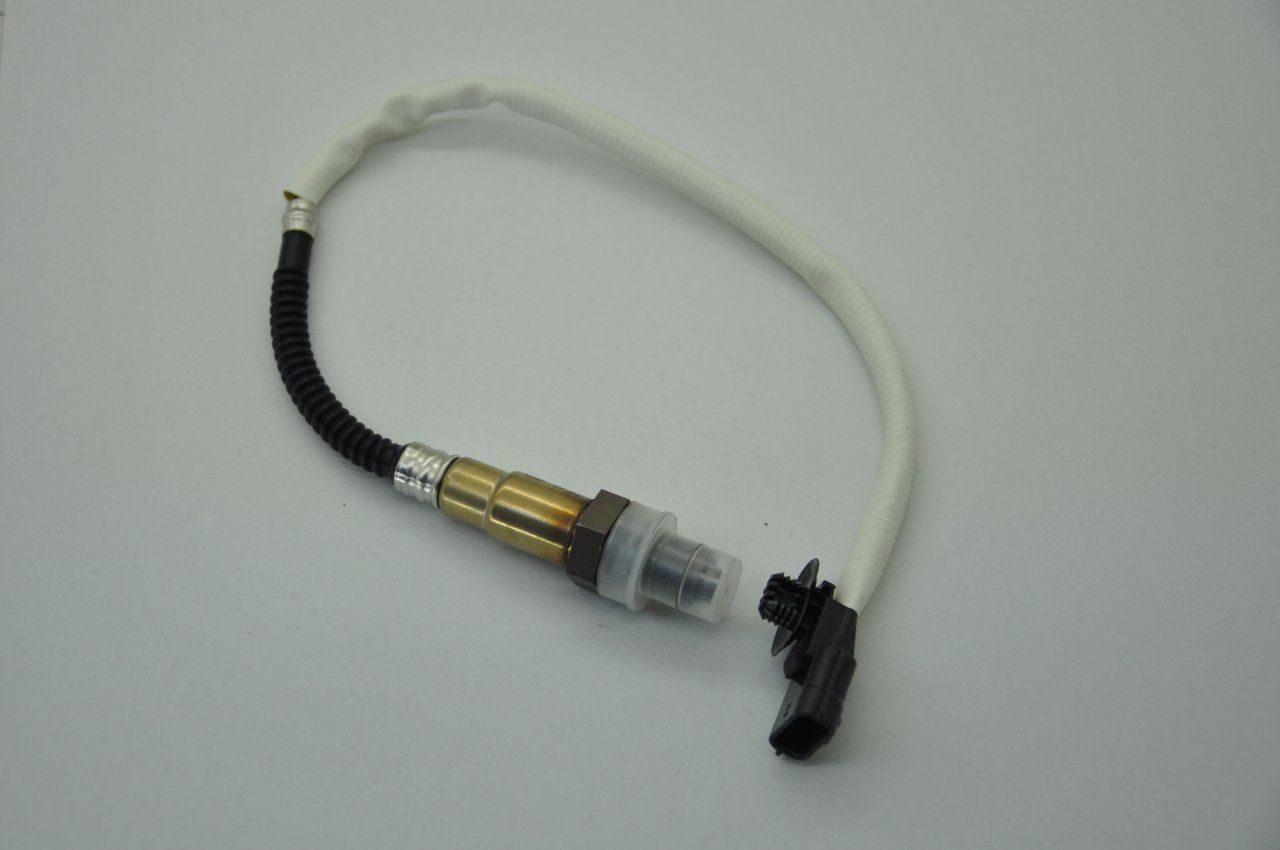 Lambda Sensörü (Oksijen Sondası) 1.6 16 Valf Megane III-Clio III Dacıa Duster