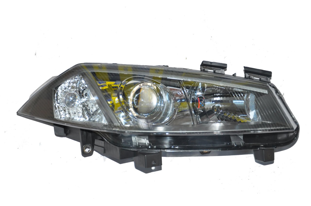 Far Sağ Megane II Xenon 2003-2006 Arası