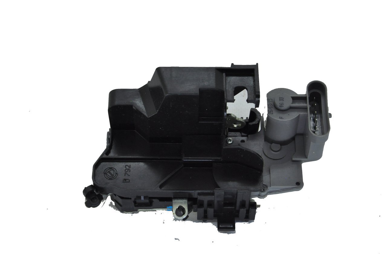 Sürgülü Kapı Kilidi Sağ Doblo 2001-2010 Arası (Elektirikli Çocuk Kilitsiz)