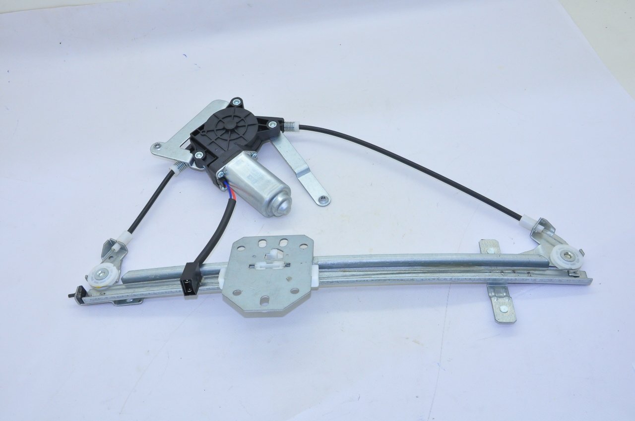 Cam Krikosu Ön Sağ Doğan-Şahin-Kartal (Elektirikli Telli)