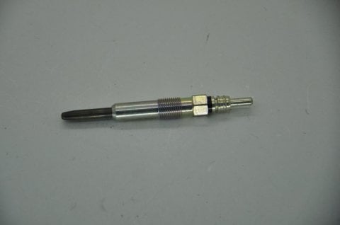 Isıtma Bujisi (Adet) 1.5 Clio-Kango-Megane II-1.9 Trafic F9Q