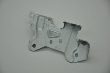 Panel Ön Far Alt Bağlantı Braketi Sol Doblo 2015 Sonrası