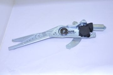 Cam Krikosu Ön Sağ Kango (Elektirikli) 1997-2007 Arası