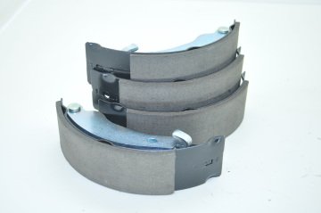 Fren Balatası Papuçlu Tk.Arka 1.7 R21 Manager-Optima-Twingo