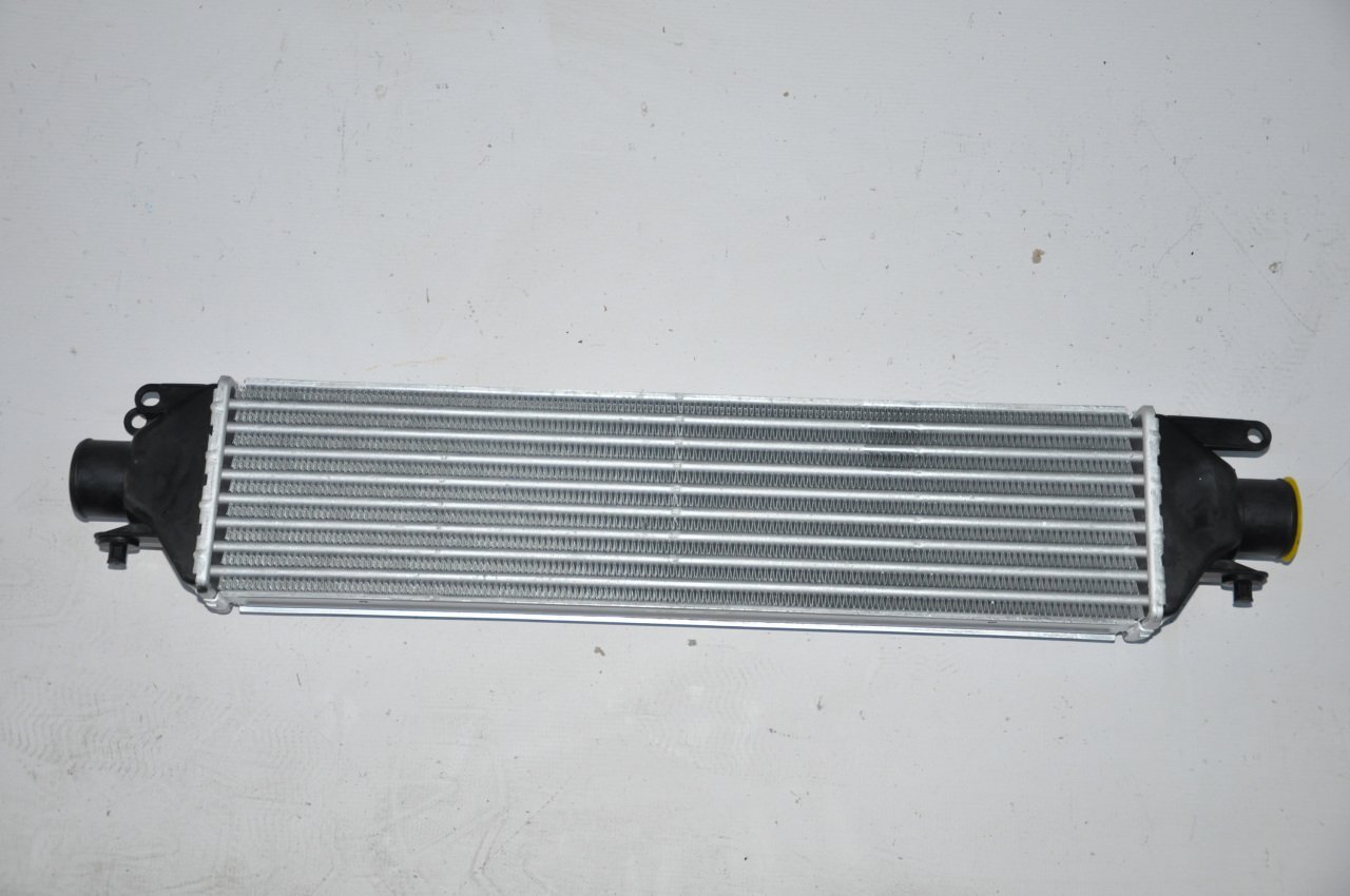 Radyatör Turbo 1.6 Jtd-1.4 16 Valf Linea-1.3 Doblo 2010 Sonrası