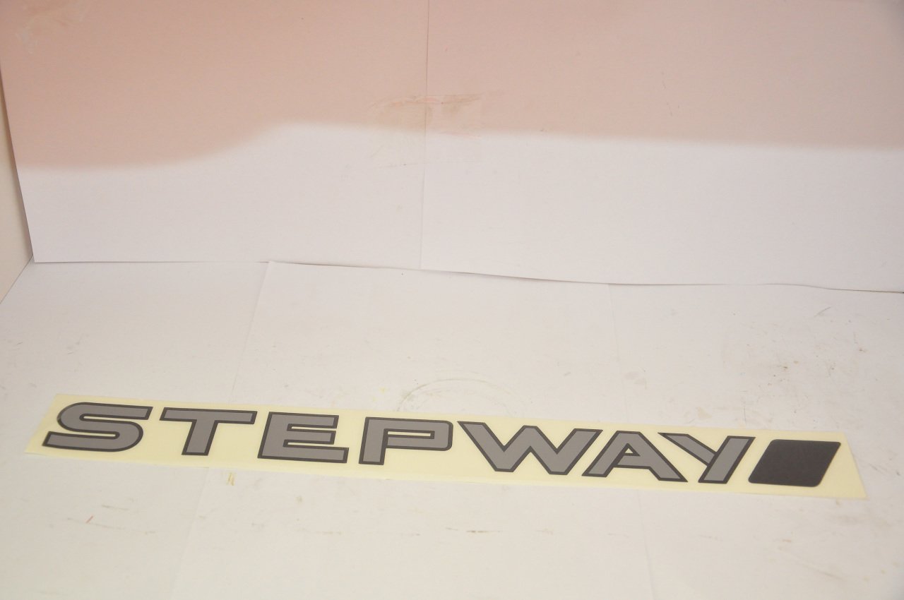 Kapı Ön Stepway Yazısı Dacıa Sandero 2009-2012 Arası (Sağ-Sol Aynı)